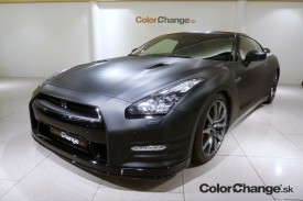 Nissan GTR